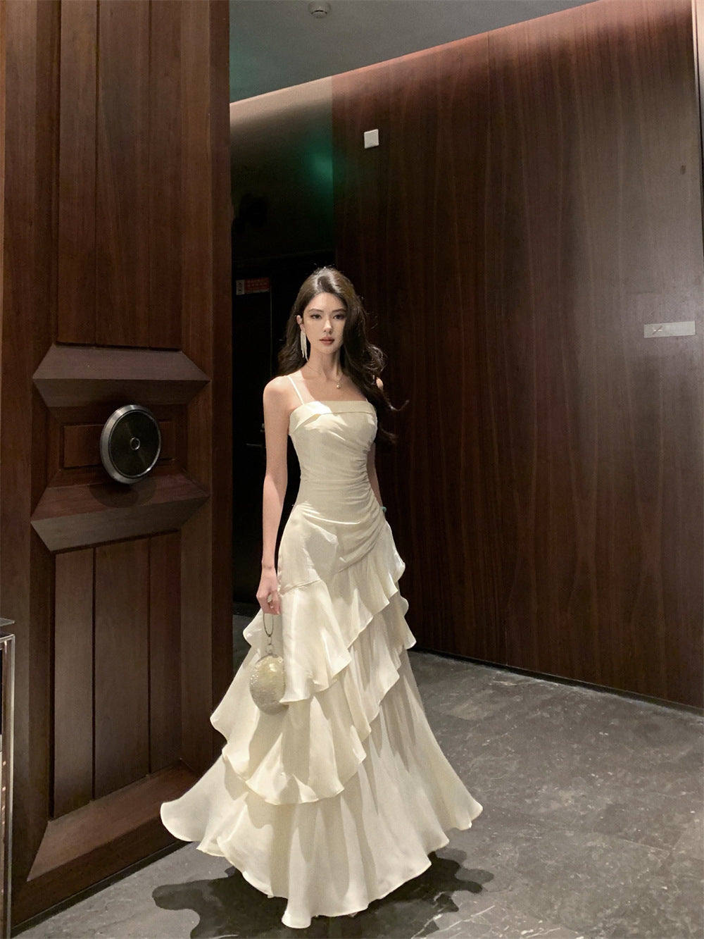 French High-end Long Ruffled Niche Light Luxury Slim-fit Sling dress Adult Ceremony Fishtail Birthday Gown